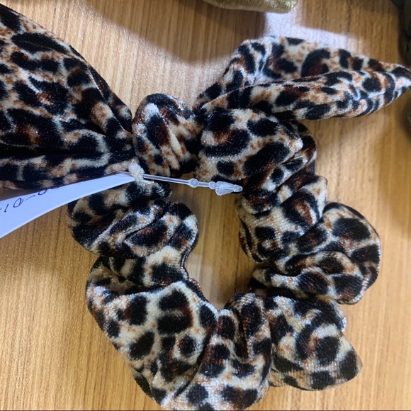 Set of 3 Bunny Ear Scrunchies - Leopard/Gold/Olive - Picture 3 of 6
